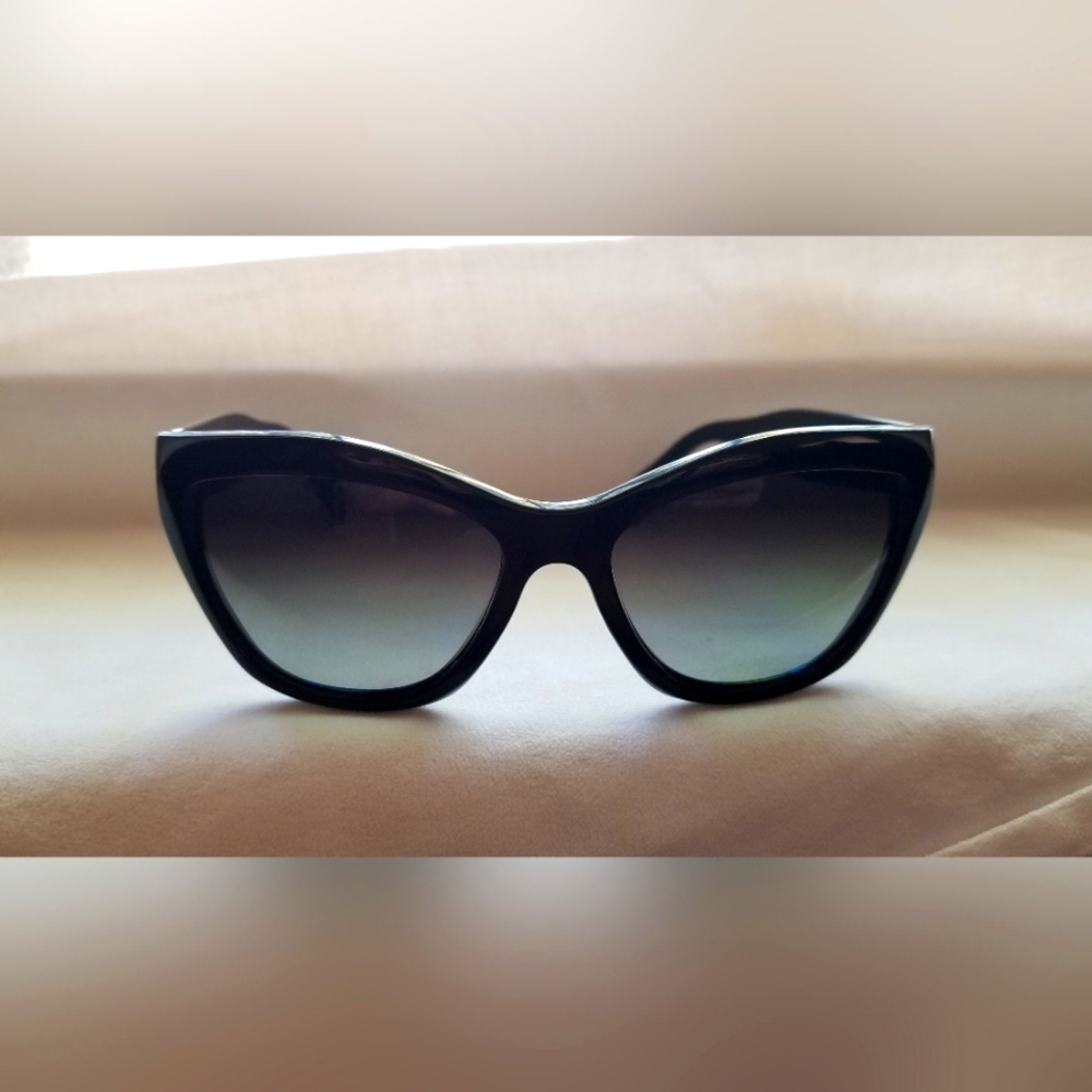 Black cat eye Prada sunglasses